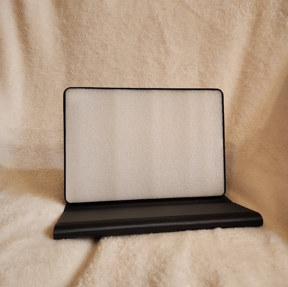 Tablet wireless keyboard and case - Picture 2 of 4